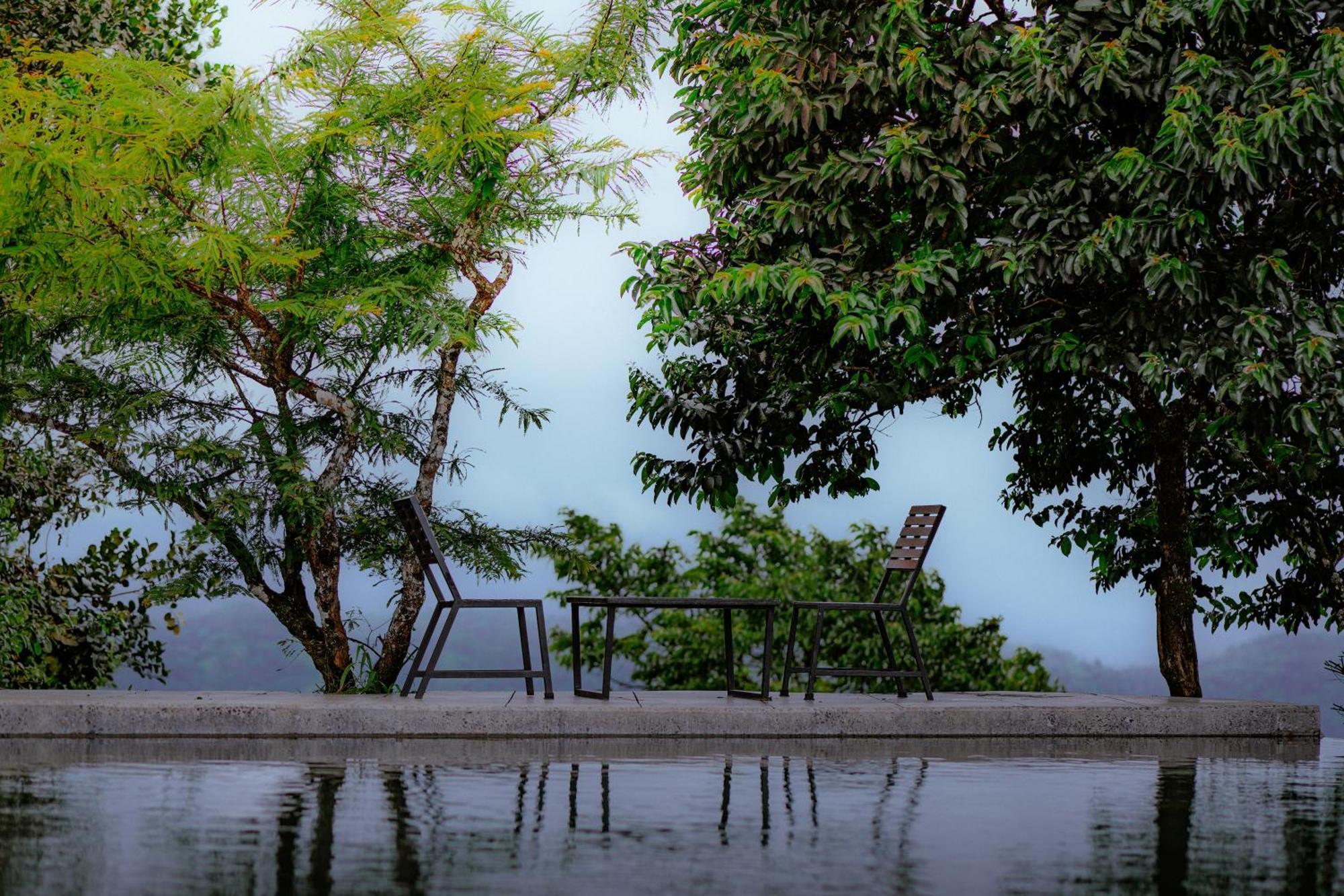Haze And Kites Resort Munnar Kültér fotó